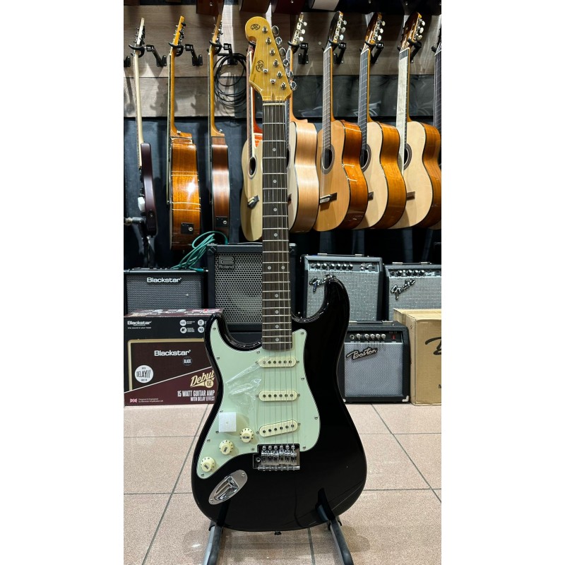 SX Stratocaster Solak Elektro Gitar (Siyah)