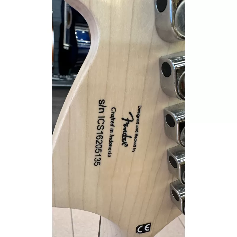 Squier Affinity Stratocaster Akçaağaç Klavye...